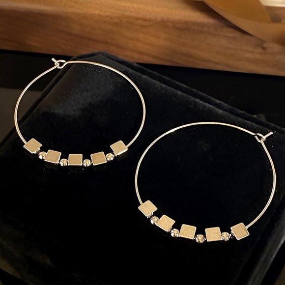 S925 Simple Circle Earrings Gold and Silver - Picture 5 of 13